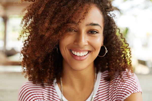 How Teeth Bleaching Can Brighten Your Smile